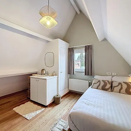Villa Charme - *
